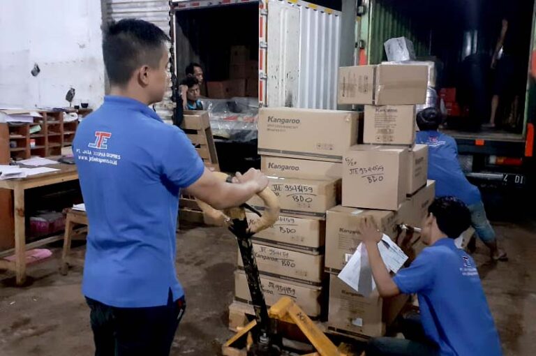 jasa pengiriman barang jakarta ke demak